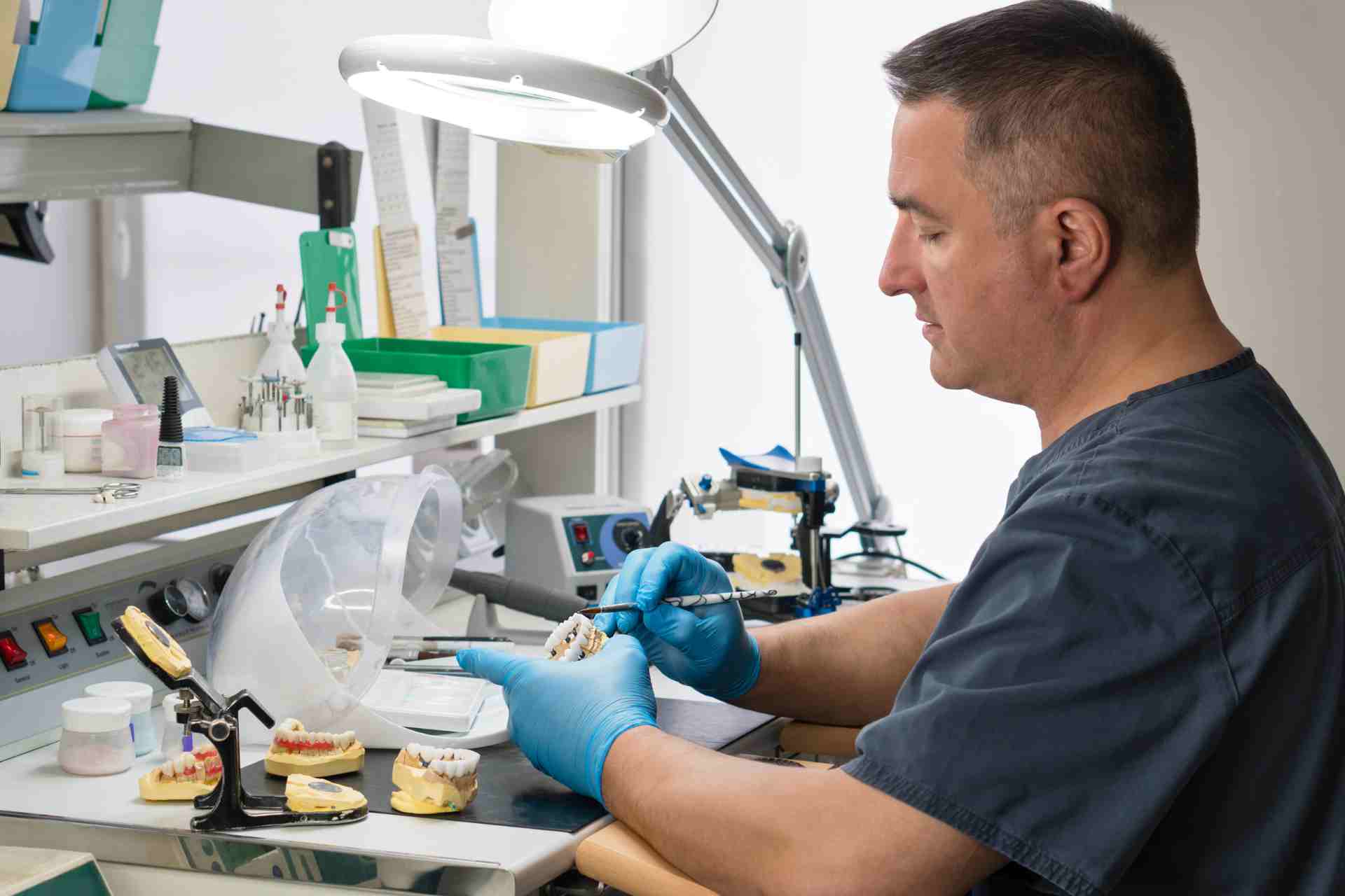 How To Become a Dental Lab Technician?