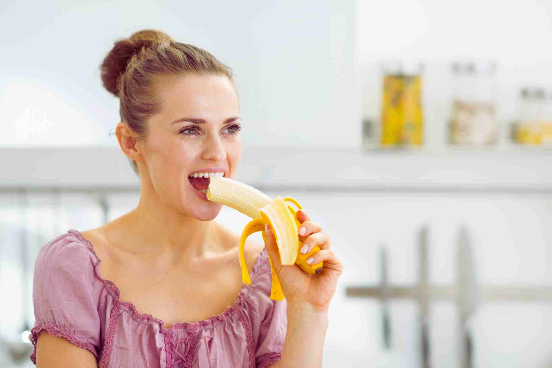 Banana Peel To Whiten Teeth